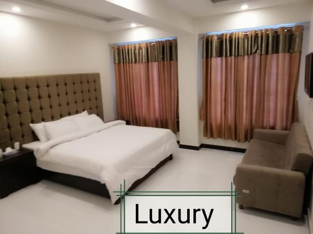 Cloud Way Hotel ナラン エクステリア 写真